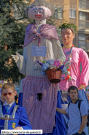 TOURCOING (F) - Week-End Géants 2015 -  Le cortège du dimanche / Hortense et Clémentine du Virolois – TOURCOING (F)