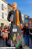 TOURCOING (F) - Week-End Géants 2015 -  Le cortège du dimanche / Joseph l'insoumis –ATD QUART-MONDE – LILLE (F)