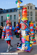 TOURCOING (F) - Week-End Géants 2015 -  Le cortège du dimanche / La Gourdasse - MALO-LES-BAINS (DUNKERQUE) (F)