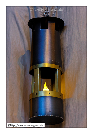 La lampe de Fernand -  BULLY-LEZ-MINES (F)