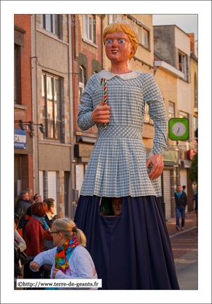 Narcisse, le P'tit Quinquin - LILLE (F)<br />COMINES (F) - Fête des Louches 2016 - Cortège des Louches<br />(09/10/2016)