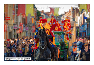 Messire de Comines - COMINES (F)<br />COMINES (F) - Fête des Louches 2016 - Cortège des Louches<br />(09/10/2016)