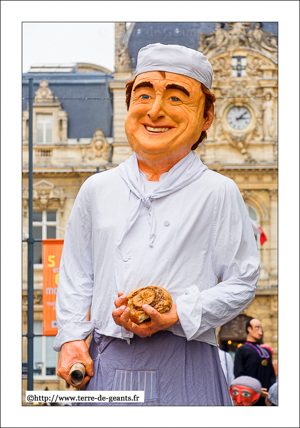 Honoré, maitre craquelin – NEUVILLE-EN-FERRAIAN (F)