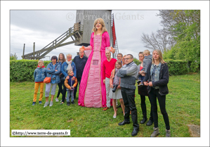 Alicia Princesse des Anges - TERDEGHEM (F) et les memebres de l'association qui porte le même nom.