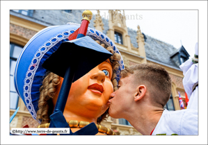 Le baiser à Binbin - DOUAI (F)