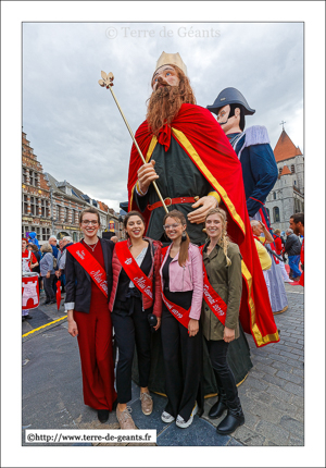 Clovis - Compagnie du Serment de l'Bancloque - TOURNAI (B) et les Miss de Tournai