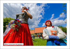 Marianne - La Ronde des Géants – RONCHIN (F) et Louise - La Ronde des Géants – RONCHIN (F)