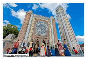 Llibertat – LES BORGES BLANQUES (E),  Anhel – LES BORGES BLANQUES (E), Alys de Comines – COMINES (F), Cleòpatra – LES BORGES BLANQUES (E), Marc Antoni – LES BORGES BLANQUES (E), Emilie la photographe- WILLEMS (F), Claire du Flocon – TOURCOING (F)  et Gaston le mâchon - RUMES (B)