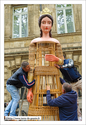 Le montage de Saint Saturnine - SAINS-LES-MARQUION (F)