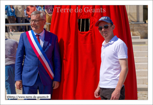 Bertrand Ringot, maire de Gravelines, et Sébastien Dupont, le 