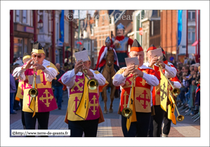 Les Figurants du cortège