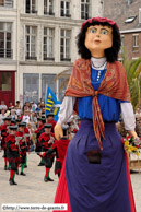 LILLE (59) - Lille - Parade de Géants - Lille 2004 / La Belle Hélène - STEENVOORDE (Ancienne version)